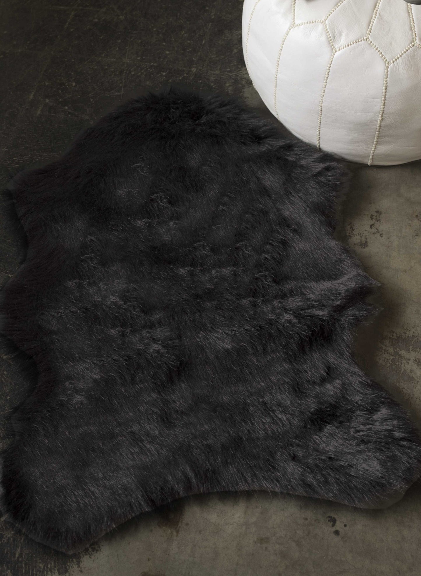 2' X 3' Black Faux Sheepskin Animal Print Washable Area Rug