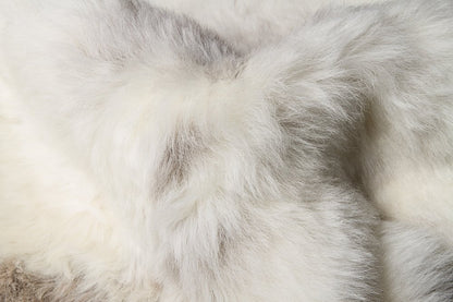 **Spotted Sheepskin Shag Rug – Ivory Black Gray, 2x3**