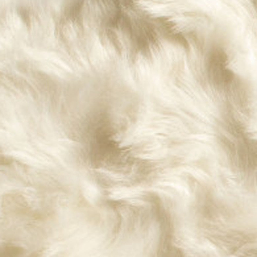 4' X 6' Off White Faux Sheepskin Washable Area Rug