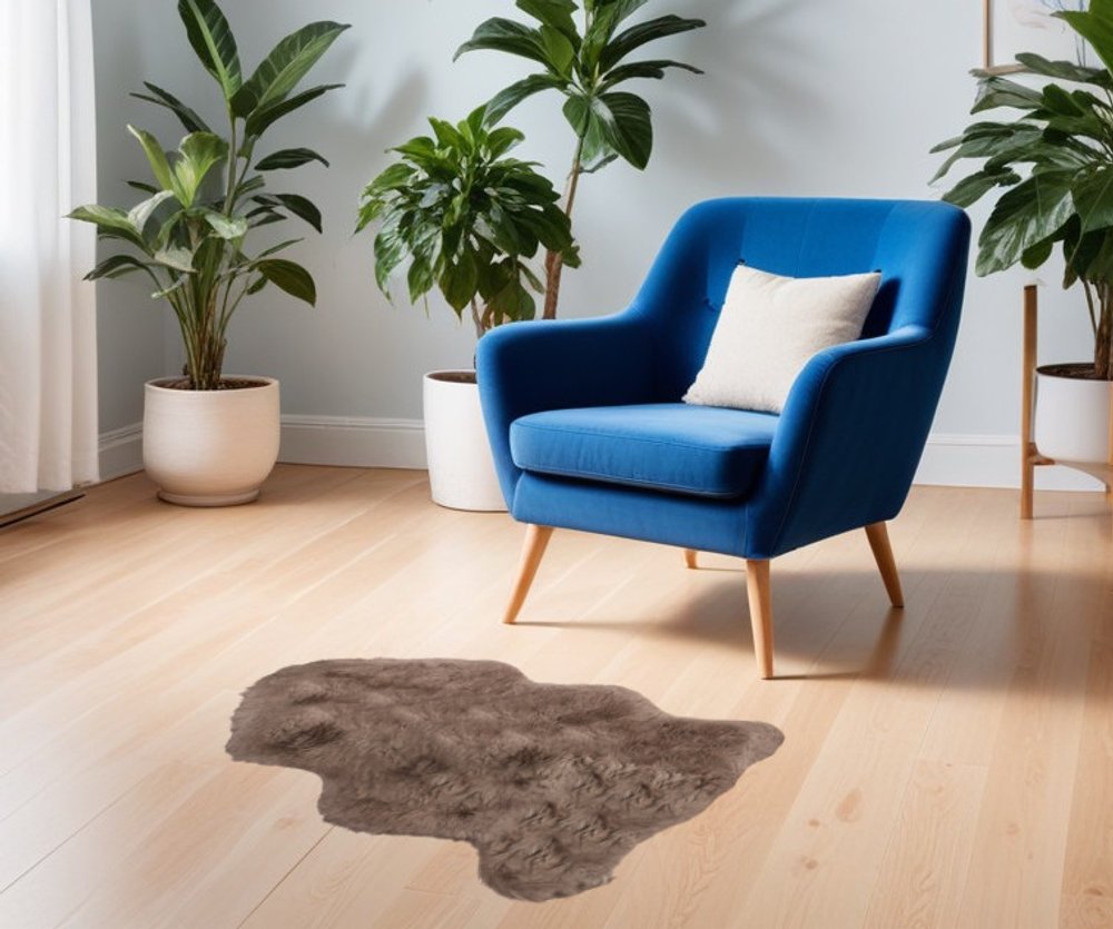 Luxurious 2' x 3' Taupe Genuine Sheepskin Shag Area Rug