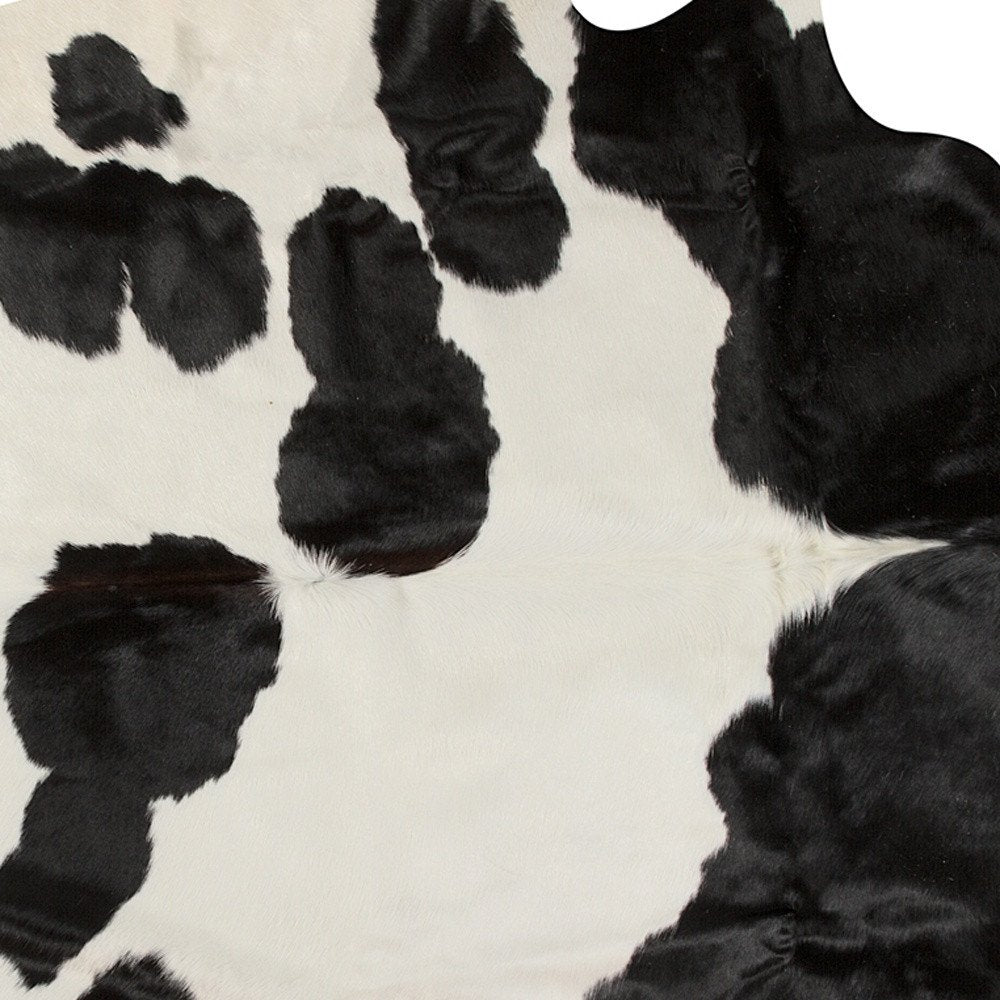 Cowhide Area Rug – Black & White Modern Accent Rug