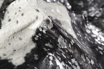 Gray Cowhide Print Area Rug – Modern Luxe Accent