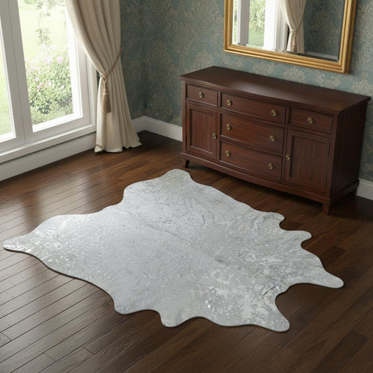 Silver Cowhide Area Rug – Handmade