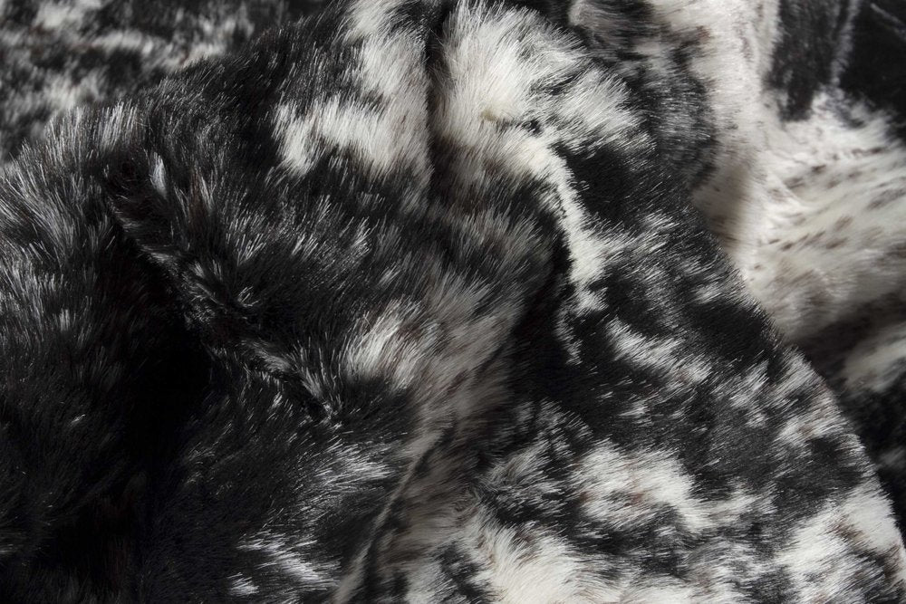 Black & White Faux Fur Cowhide Rug – Washable, Soft