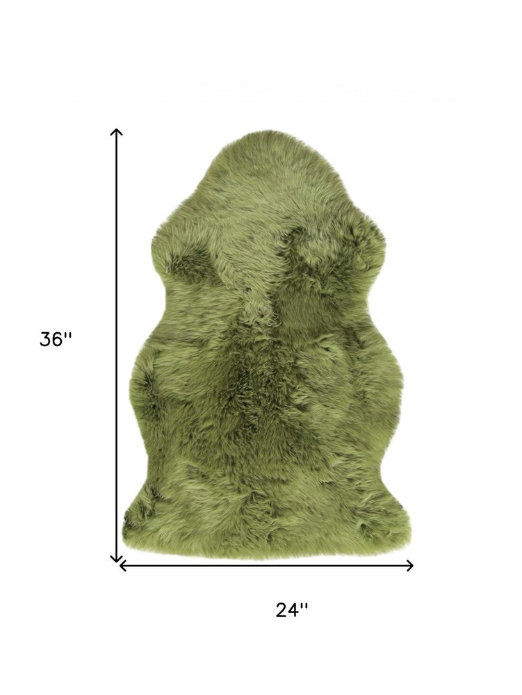 **Sage Lambs Wool Area Rug – Soft, Stain-Resistant Comfort**