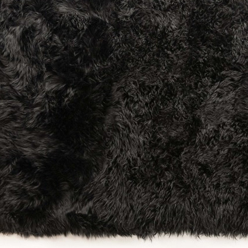3' X 5' Black Natural Rectangular Sheepskin Area Rug