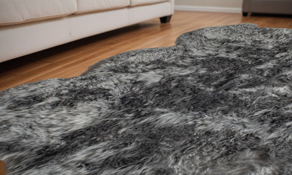 5' x 6' Gray Wool Sheepskin Handmade Rug