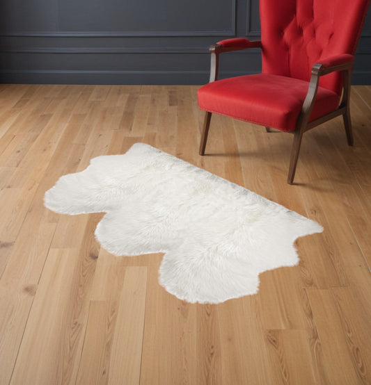 3' X 5' Off White Faux Sheepskin Printed Area Rug