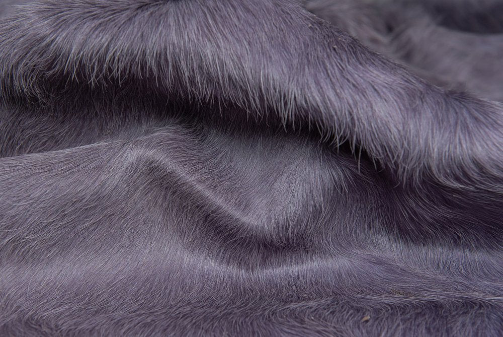 6' X 7' Fuchsia Cowhide Hand Knotted Area Rug