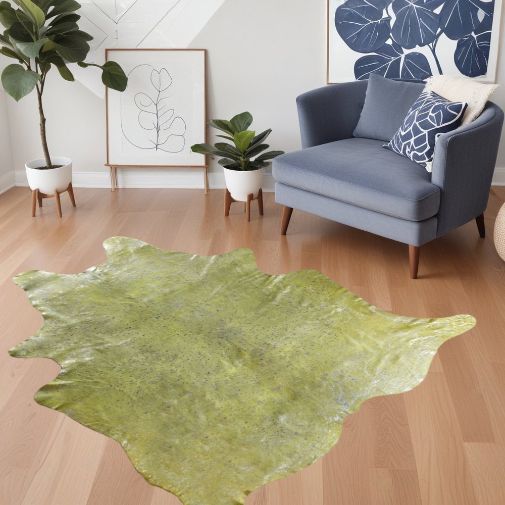 Green Cowhide Hand Knotted Rug – Stain Resistant Style