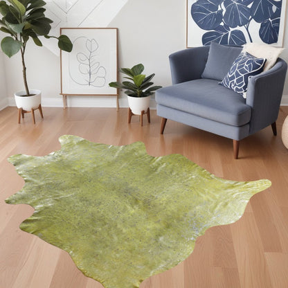 Green Cowhide Hand Knotted Rug – Stain Resistant Style