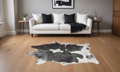 5' X 7' Brown and Silver Cowhide Hand Knotted Area Rug