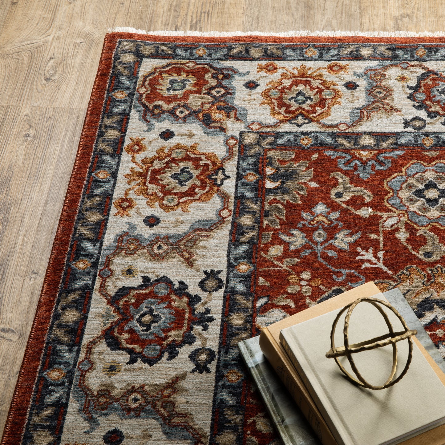 Aberdeen Red Ivory Traditional Medallions Indoor Rug