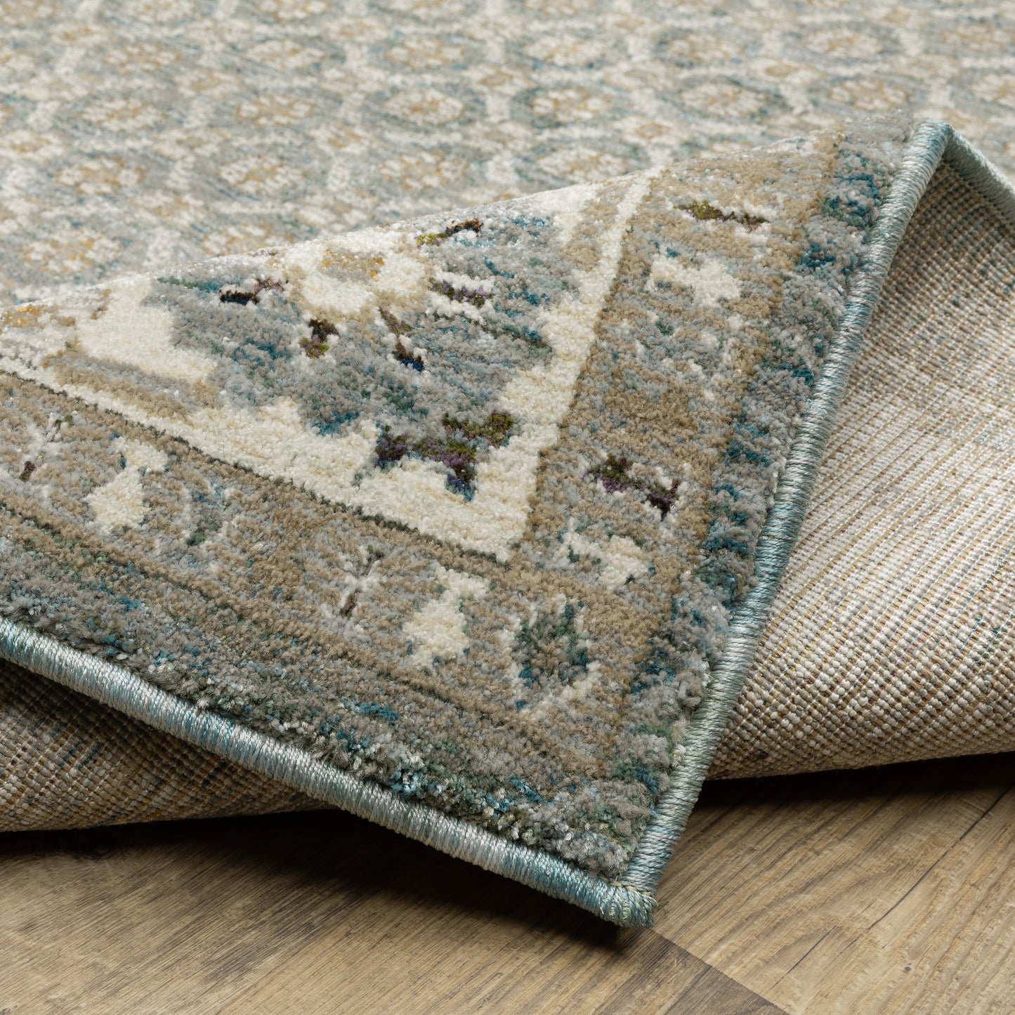 Andorra Blue Ivory Traditional Oriental Indoor Rug