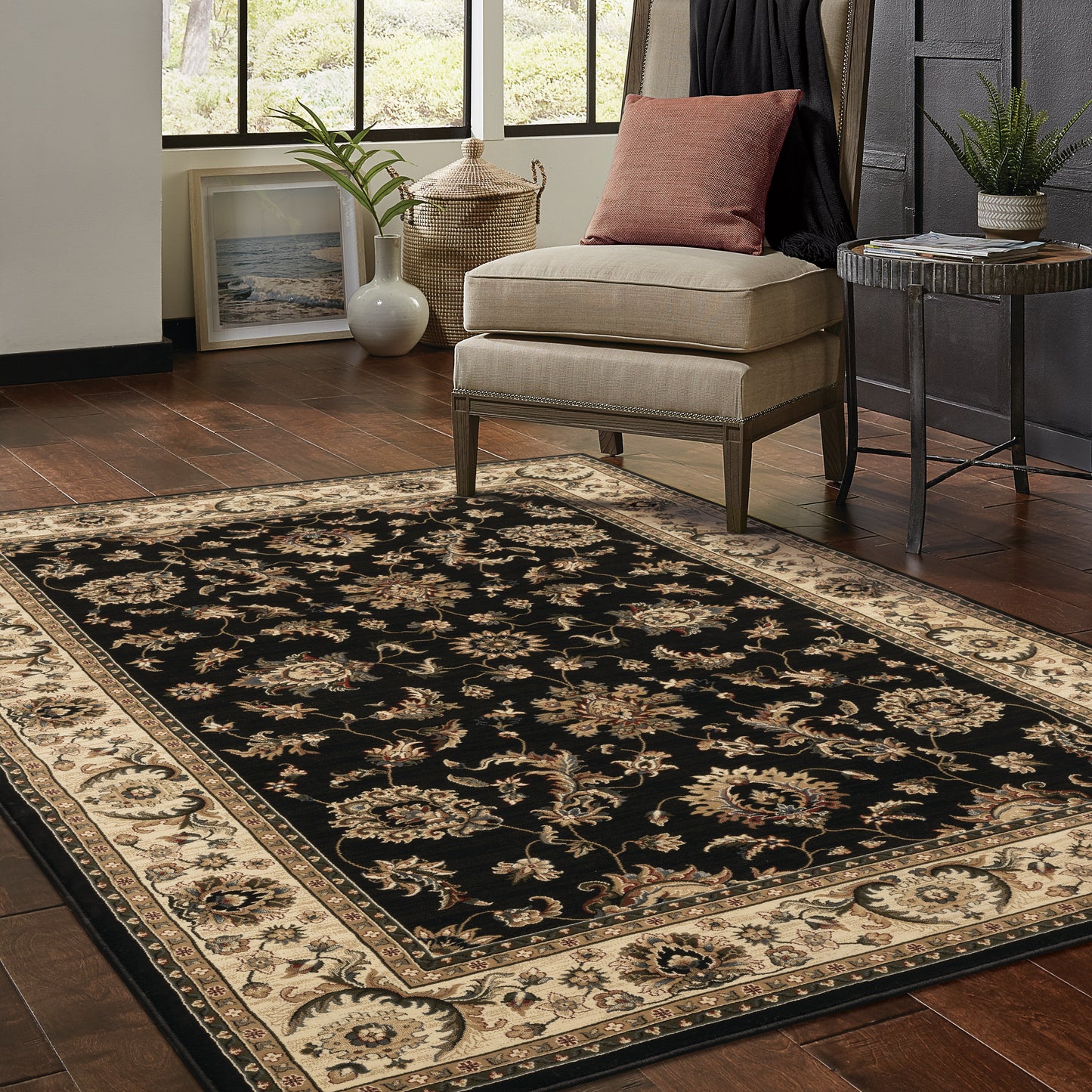 Ariana Black Ivory Traditional Oriental Indoor Rug