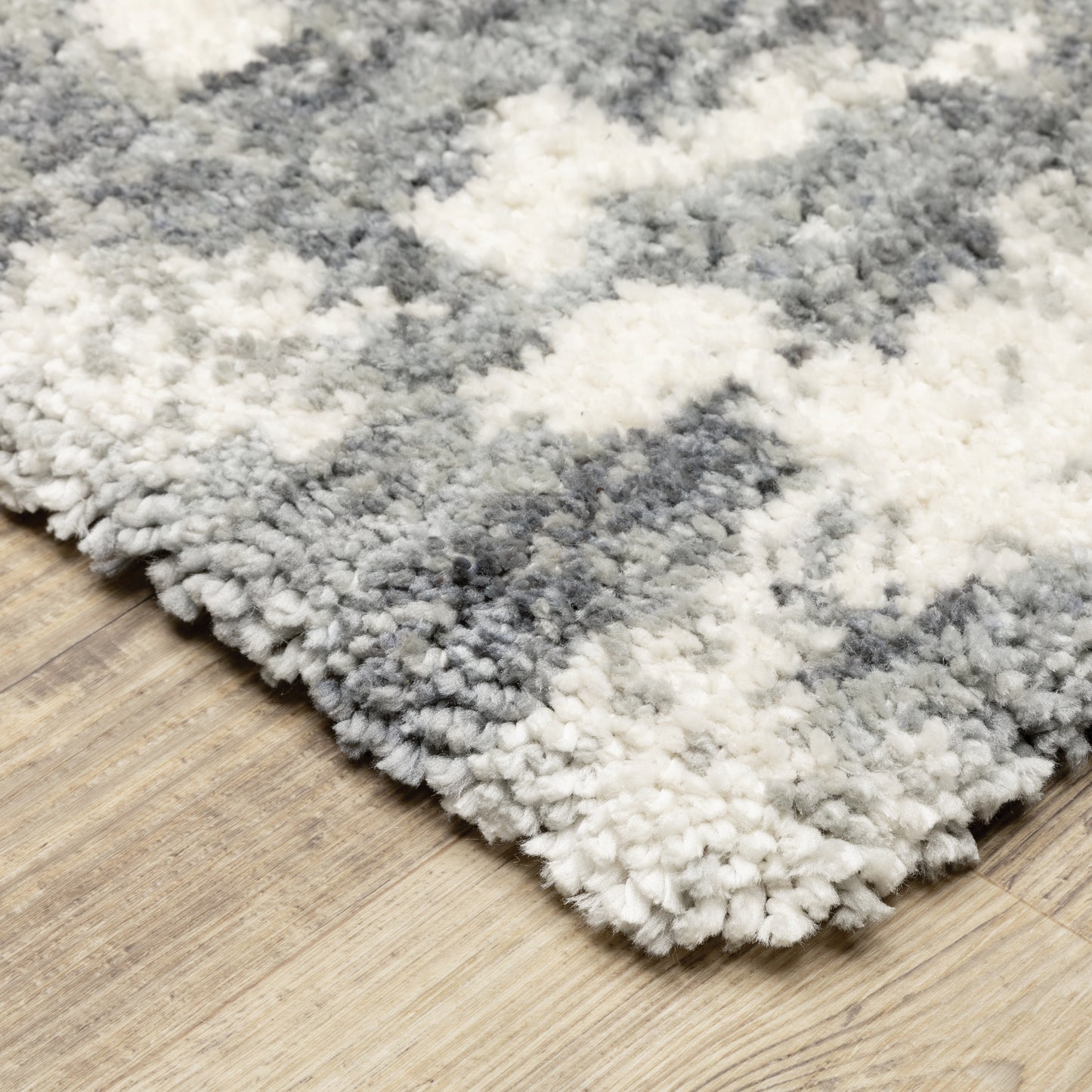 Aspen Grey Ivory Shag Abstract Indoor Rug