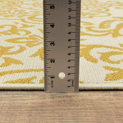 Bali Ivory Gold Transitional Floral Indoor/Outdoor Rug