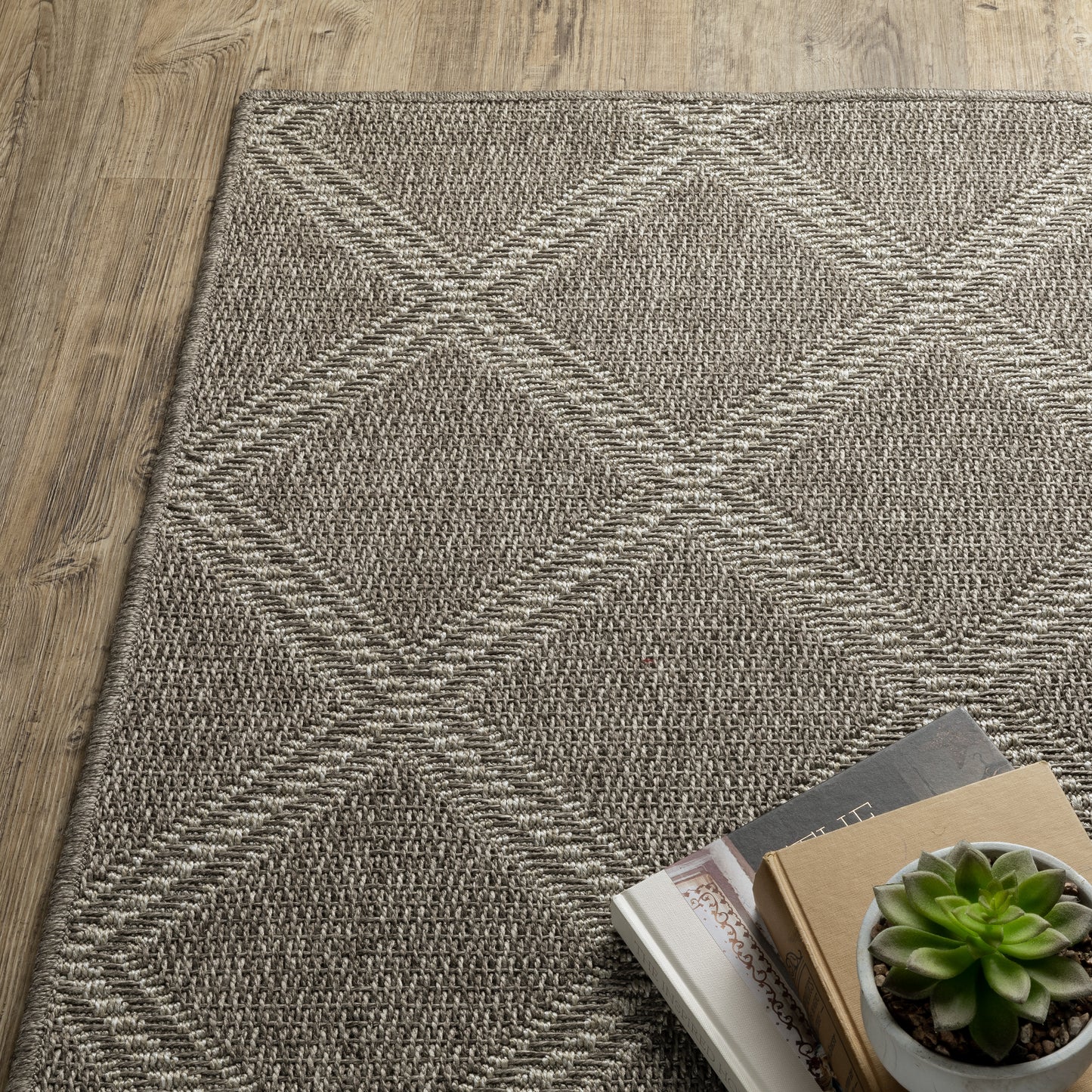 Caicos Grey Light Grey Casual Lattice Ulimate Performance - Indoor/Outdoor Rug