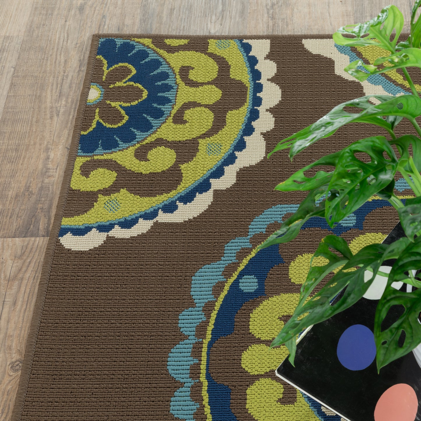 Caspian Brown Green Bohemian Medallion Indoor/Outdoor Rug