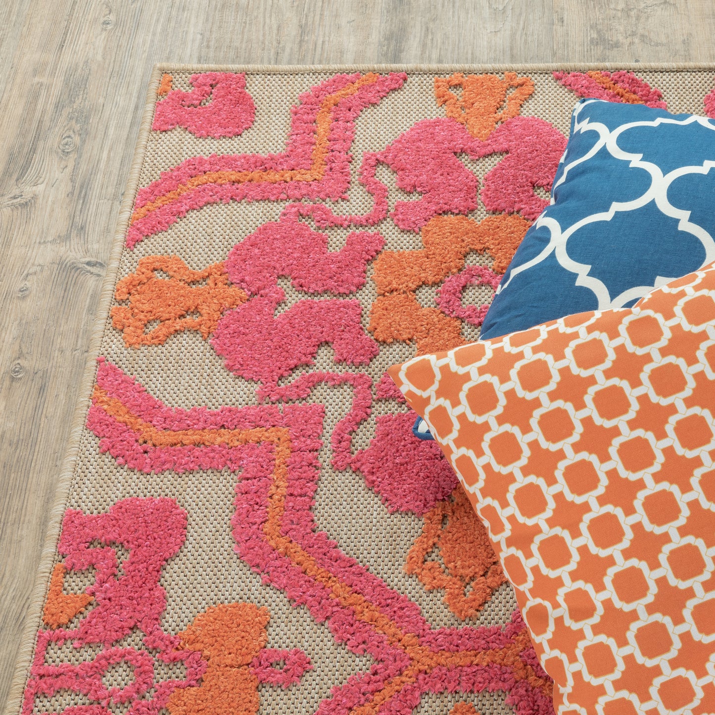 Cayman Sand Pink Bohemian Geometric Indoor/Outdoor Rug