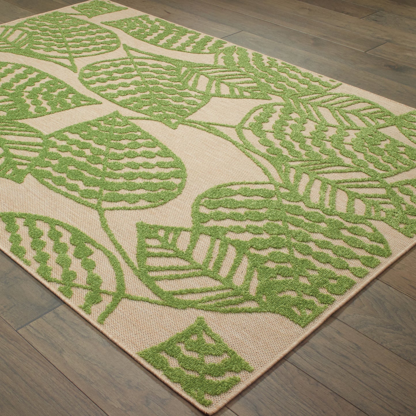 Cayman Sand Green Tropical Floral Indoor/Outdoor Rug