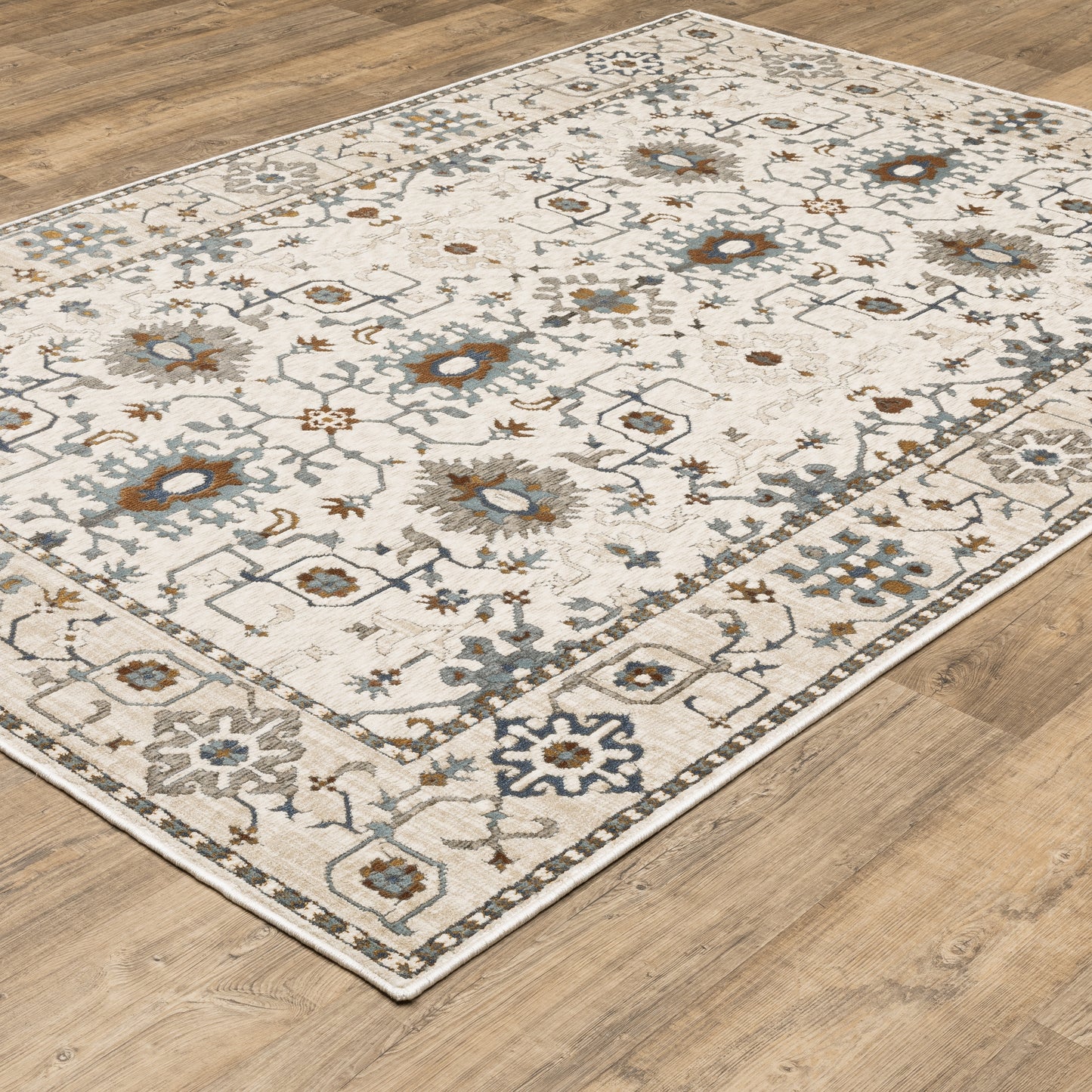 Ellington Ivory Blue Traditional Oriental Indoor Rug