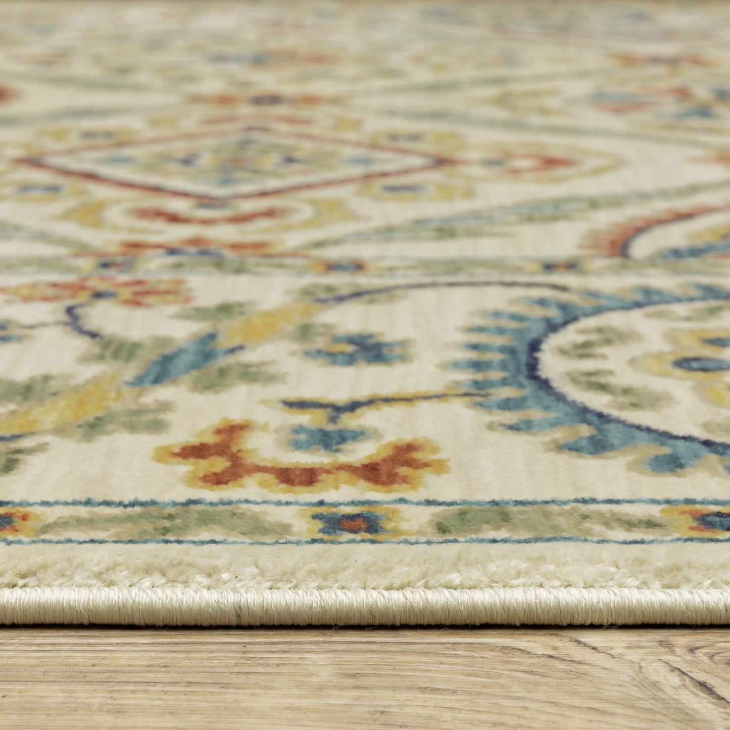 Francesca Ivory Blue Traditional Oriental Indoor Rug