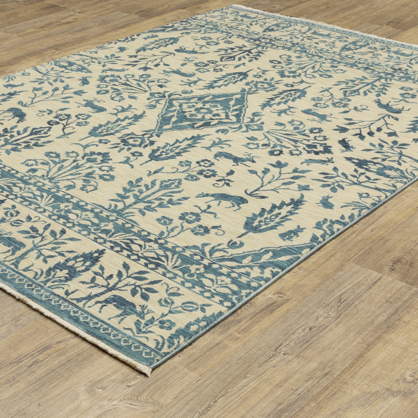 Francesca Ivory Blue Traditional Oriental Indoor Rug