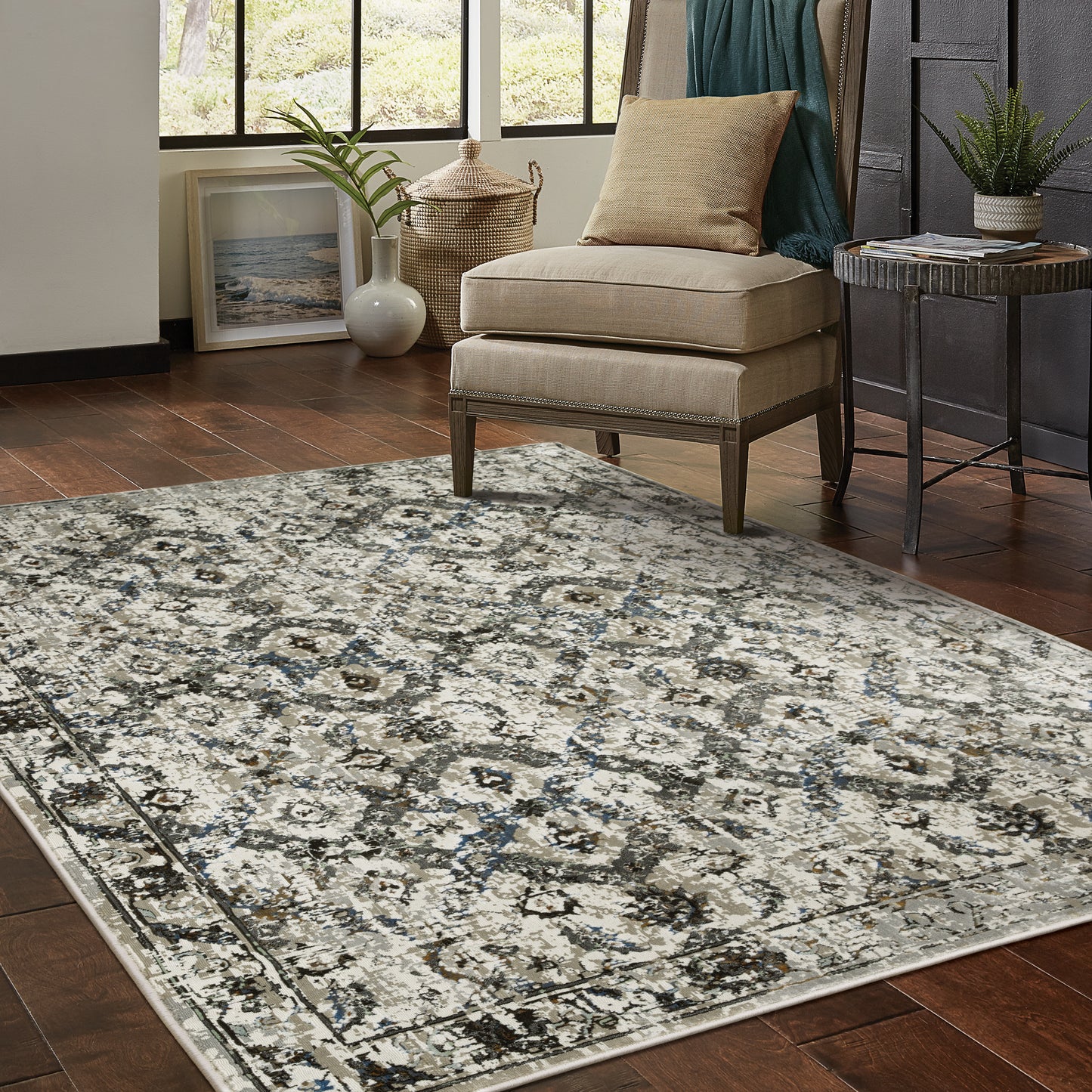 Gemini Charcoal Grey Modern & Contemporary Oriental Indoor Rug