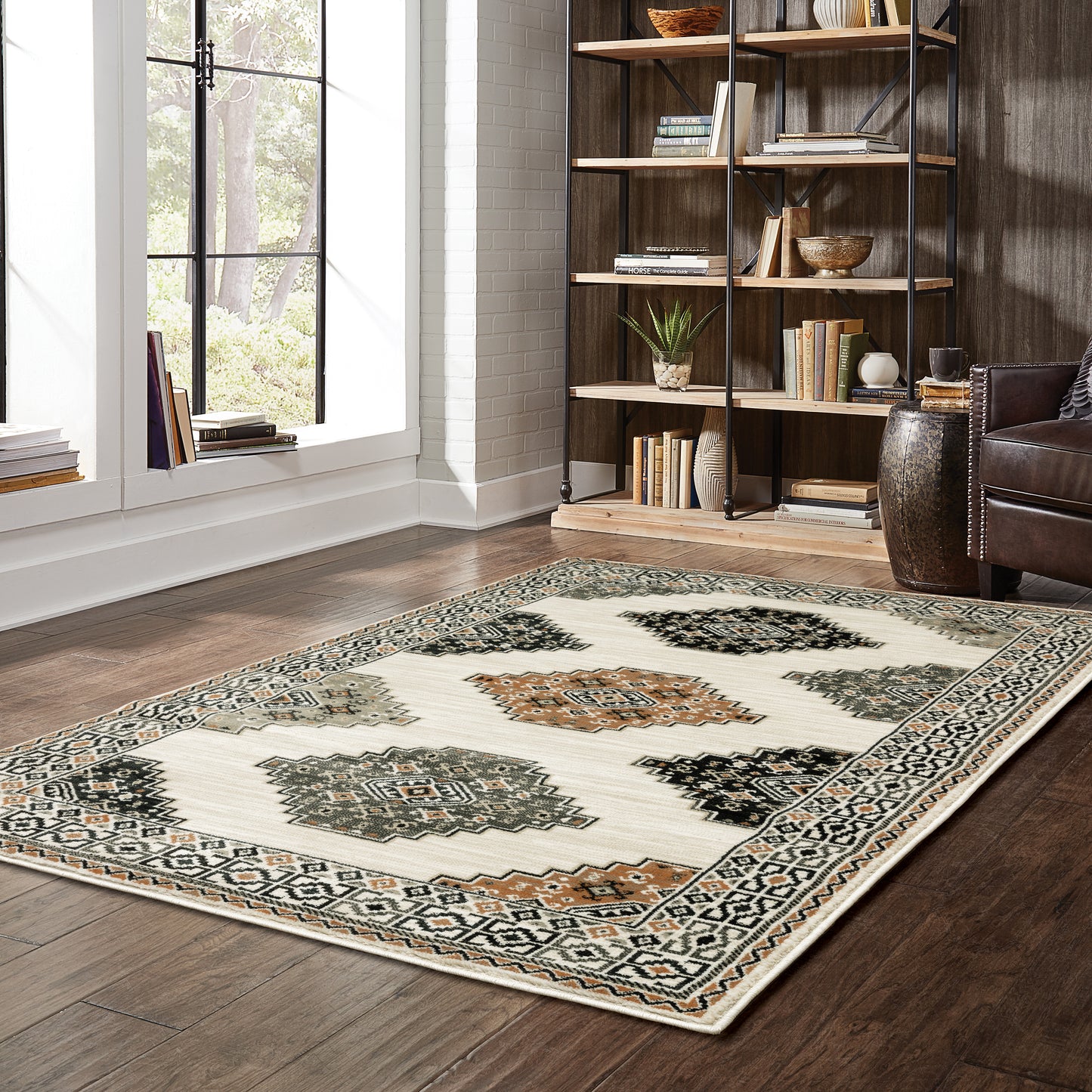 Georgia Ivory Multi Farmhouse Southwest/Lodge Indoor Rug