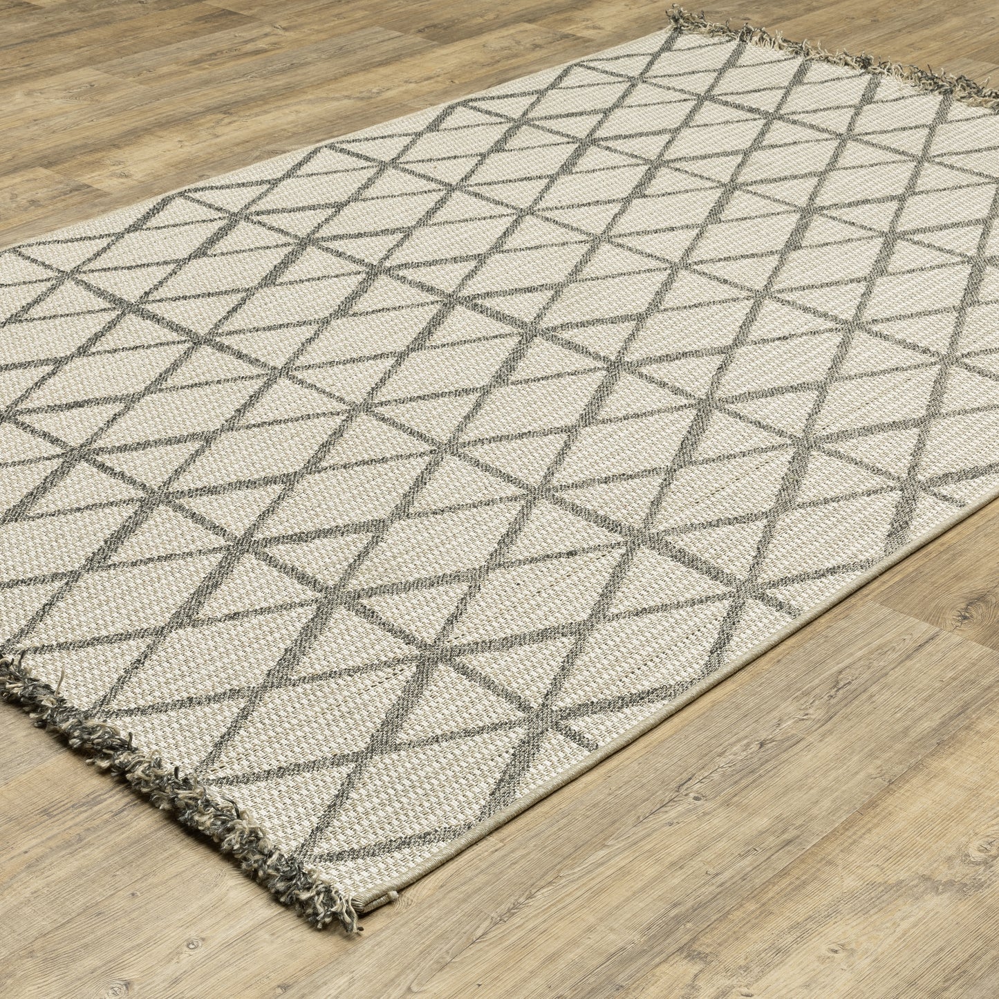 Gillian Beige Black Casual Geometric Ulimate Performance - Indoor/Outdoor Rug