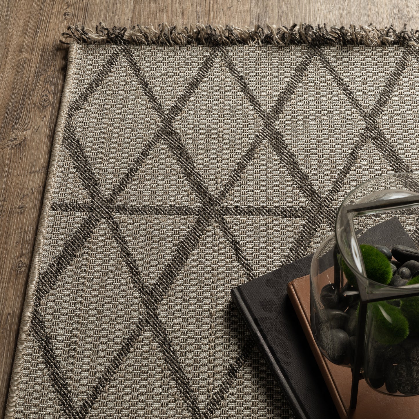 Gillian Beige Black Casual Geometric Ulimate Performance - Indoor/Outdoor Rug