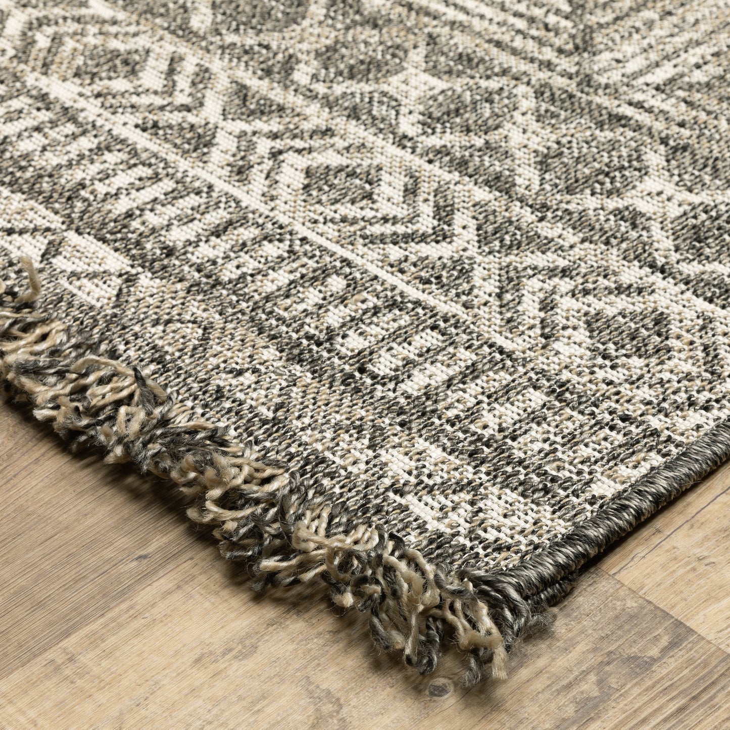 Gillian Beige Black Casual Geometric Ulimate Performance - Indoor/Outdoor Rug