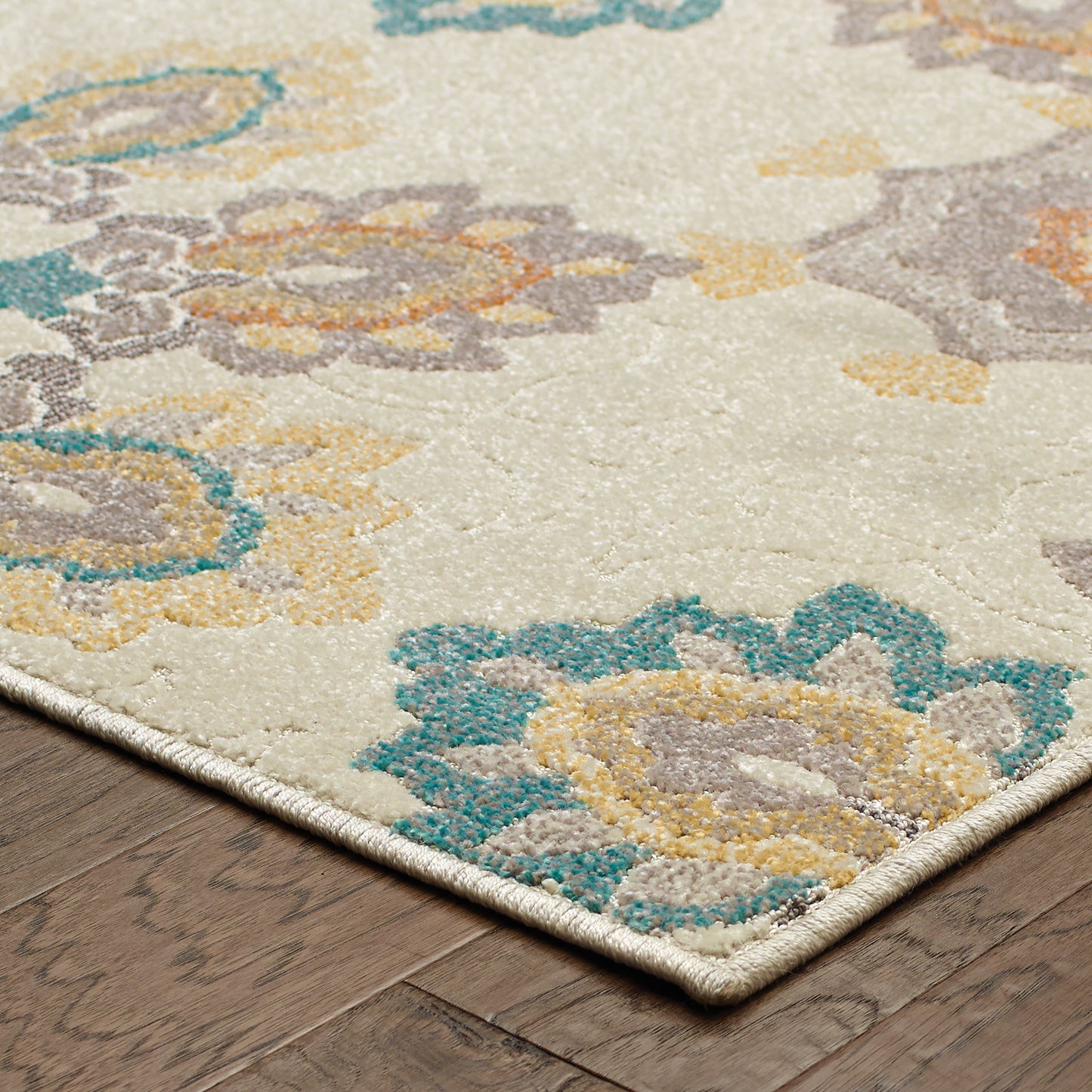 Hampton Ivory Grey Global Floral Indoor/Outdoor Rug