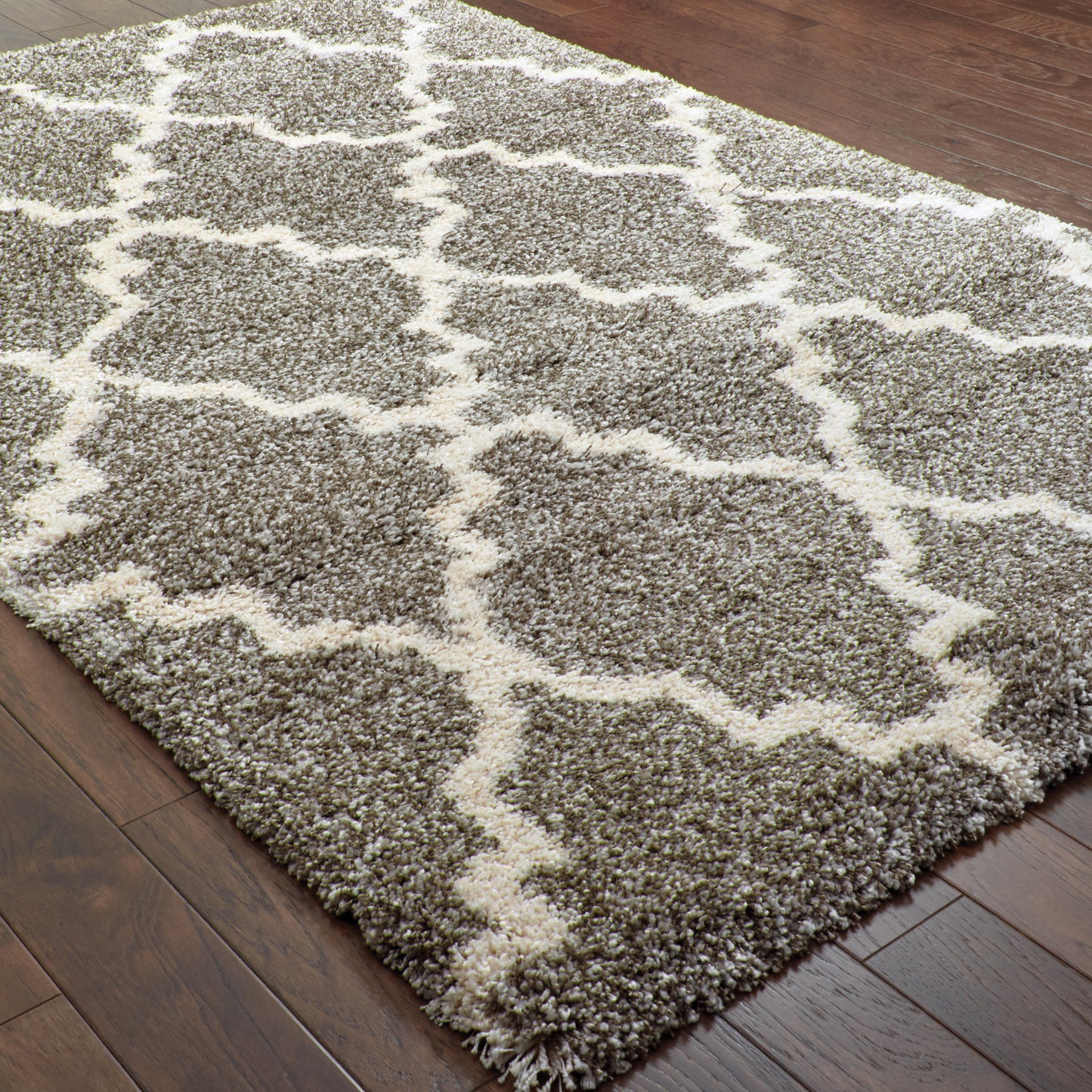 Henderson Grey Ivory Shag Geometric Indoor Rug