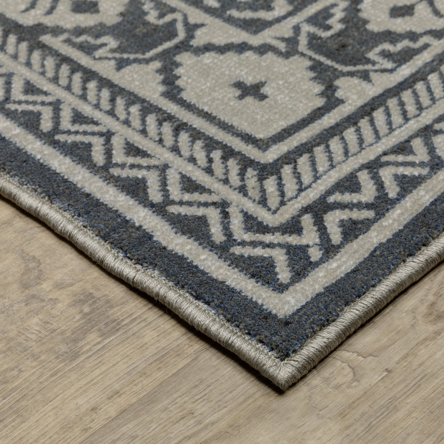 Intrigue Blue Grey Traditional Oriental Indoor Rug