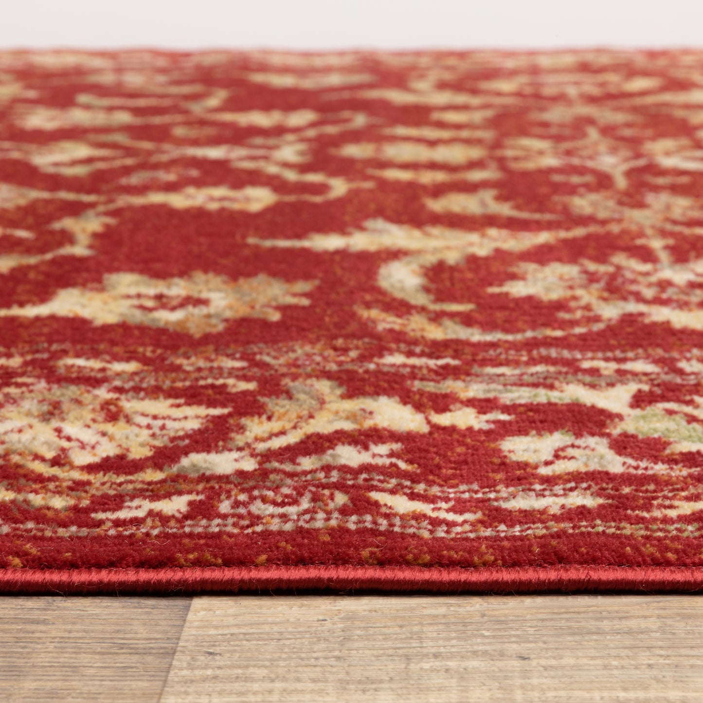 Juliette Red Gold Traditional Oriental Indoor Rug