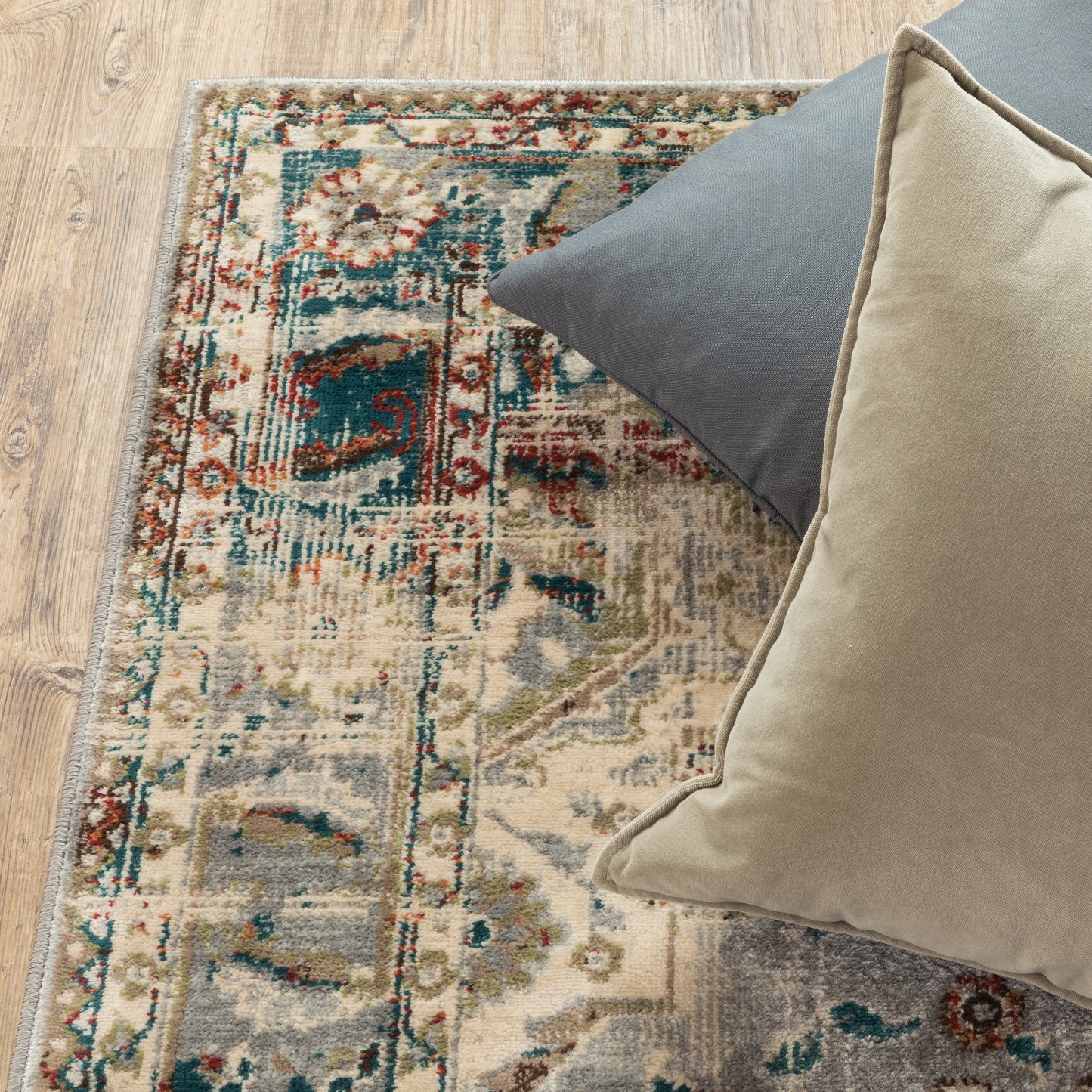 Juliette Grey Rust Traditional Oriental Indoor Rug