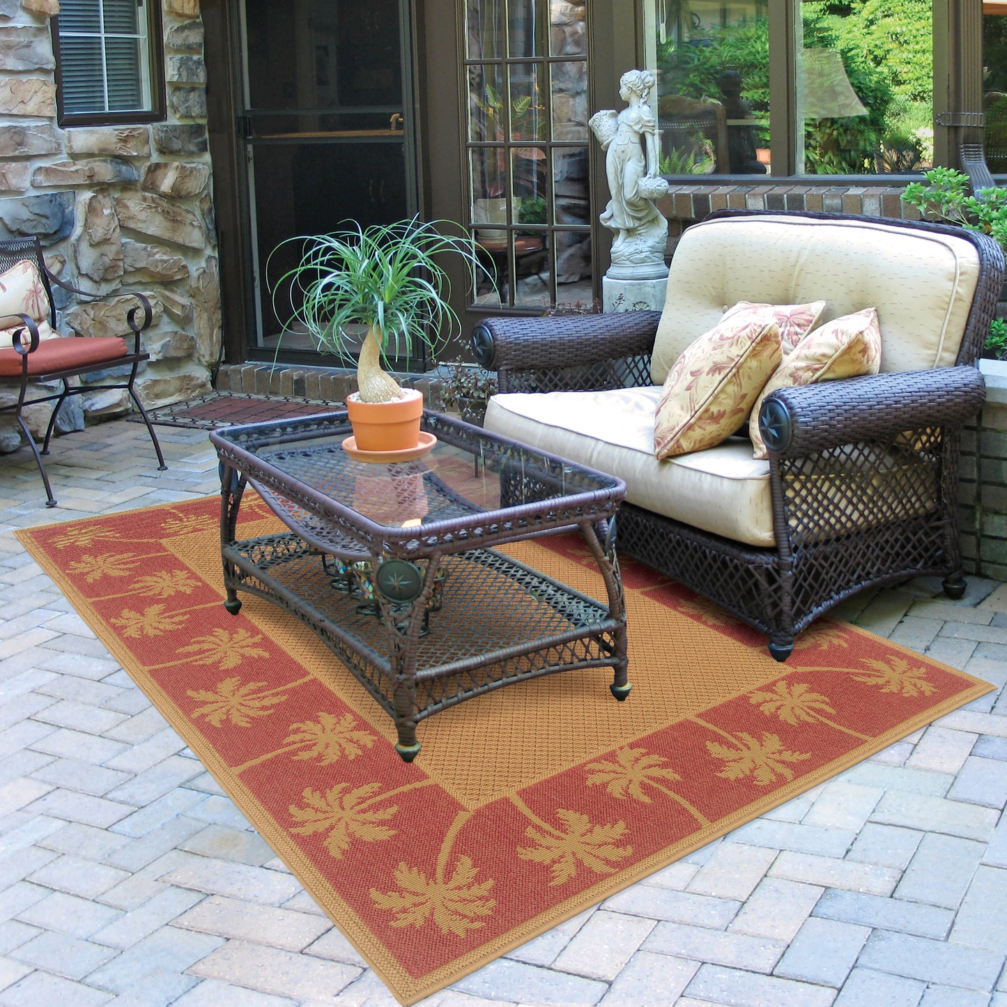 Lanai Beige Red Casual Palm Border Indoor/Outdoor Rug