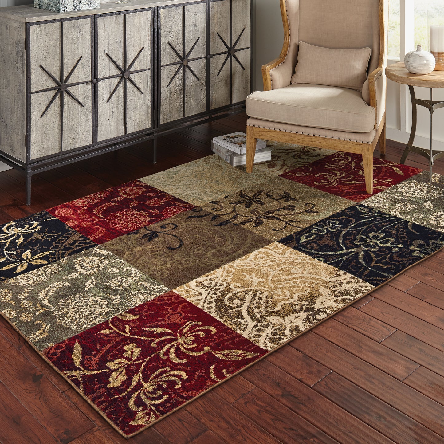 Laurel Multi-colored  Traditional Floral Indoor Rug