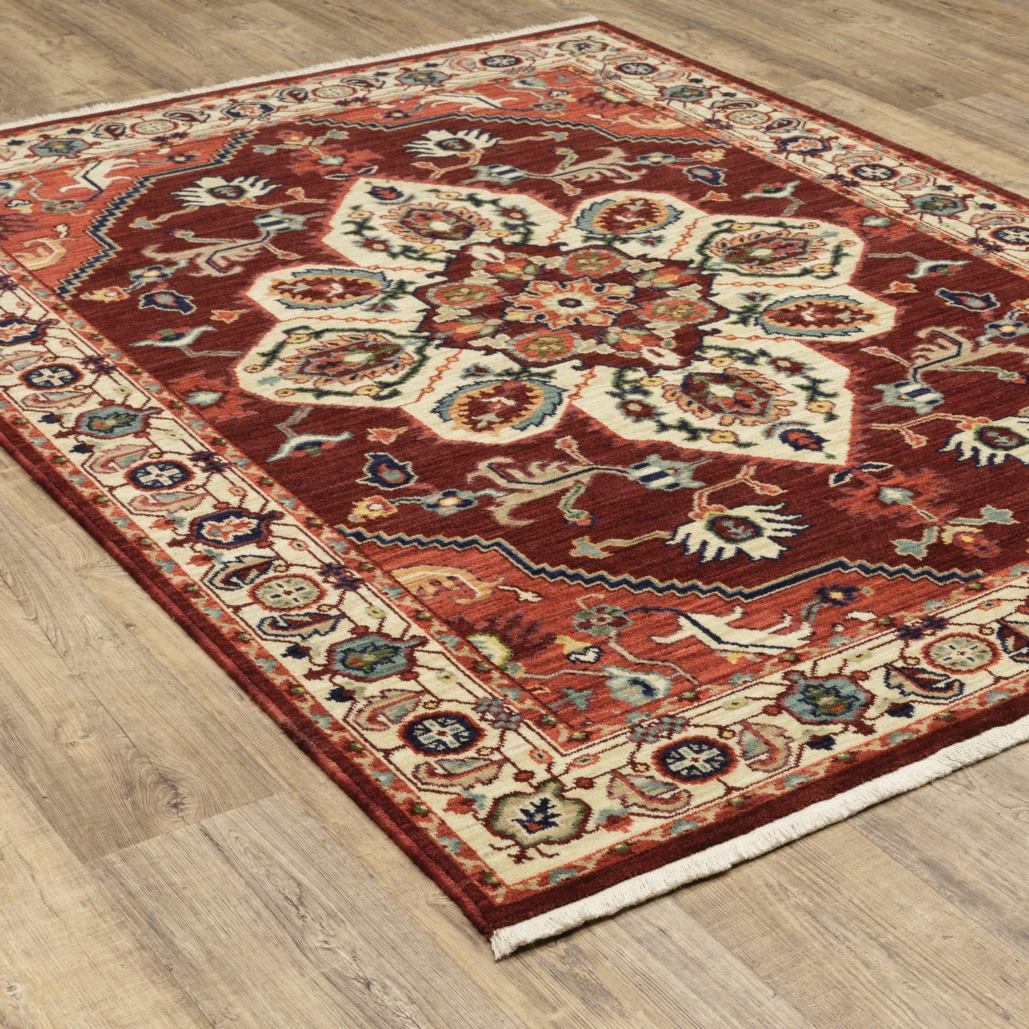 Lilihan Red Ivory Traditional Oriental Indoor Rug