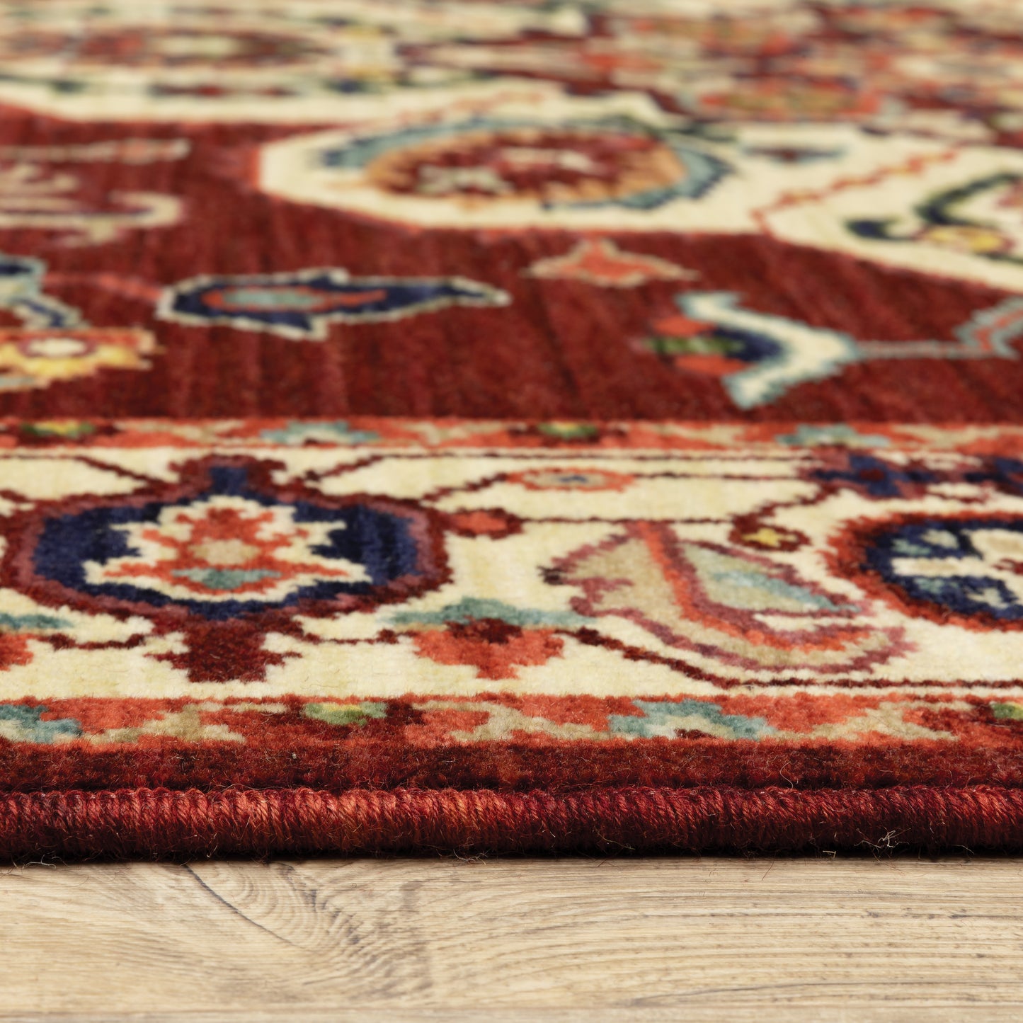 Lilihan Red Ivory Traditional Oriental Indoor Rug