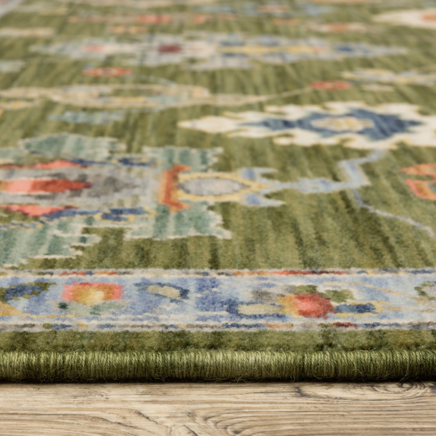 Lucca Green Multi Traditional Oriental Indoor Rug