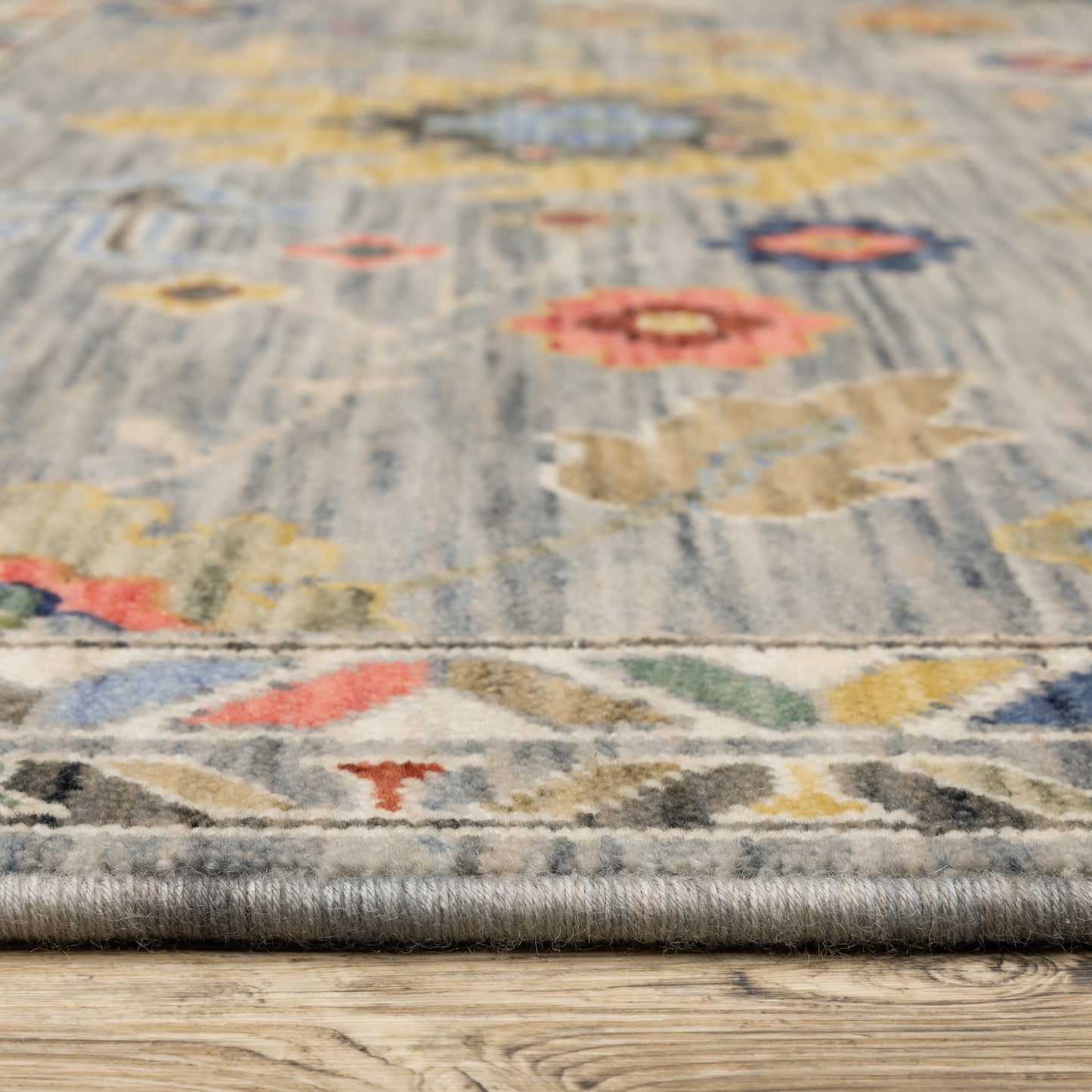 Lucca Grey Multi Traditional Oriental Indoor Rug