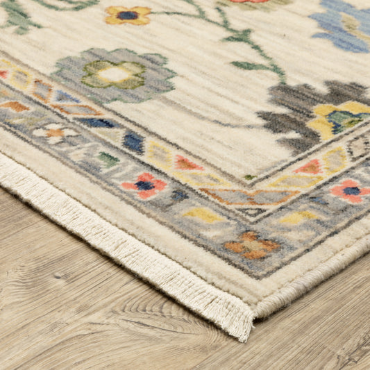 Lucca Ivory Multi Traditional Oriental Indoor Rug