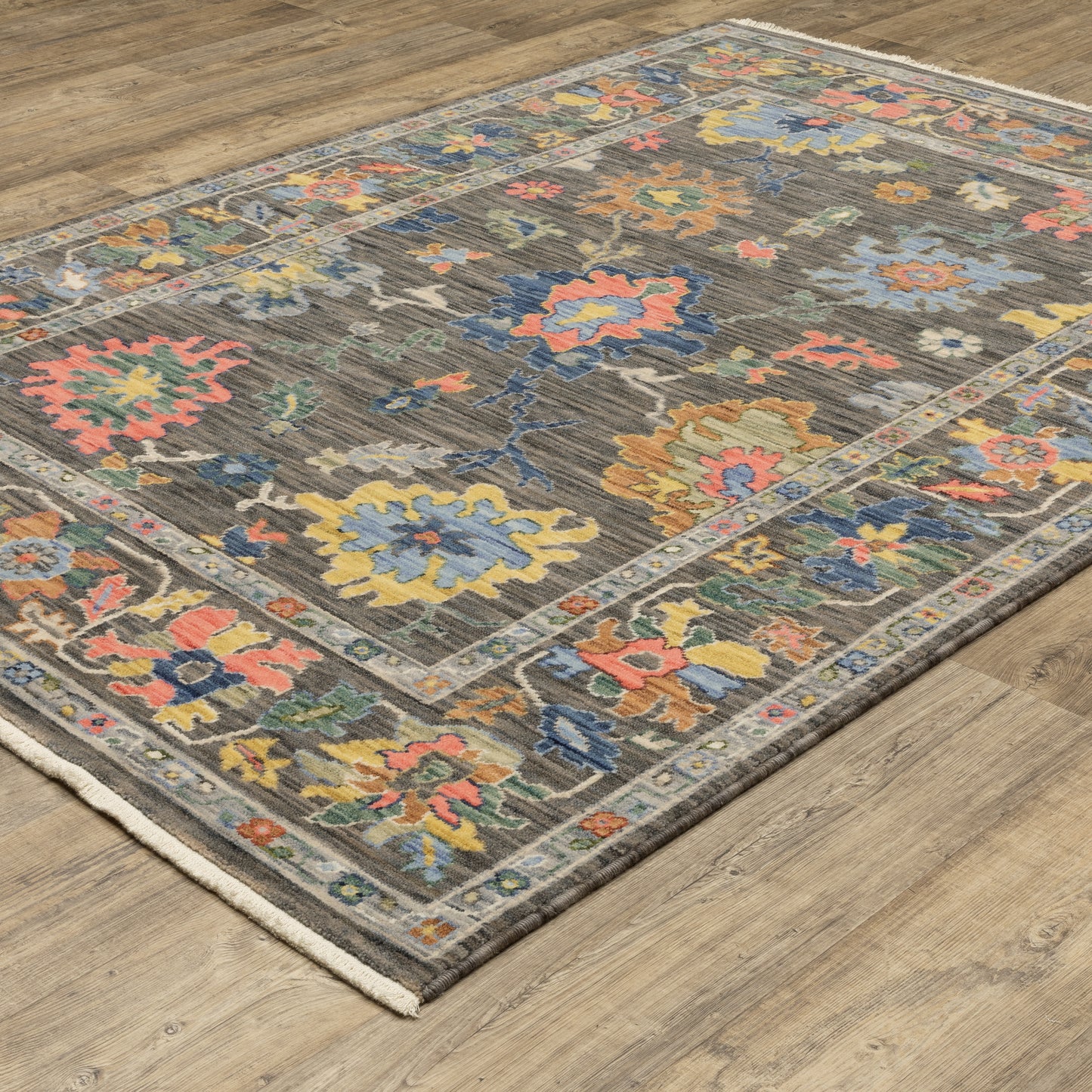 Lucca Grey Multi Traditional Oriental Indoor Rug