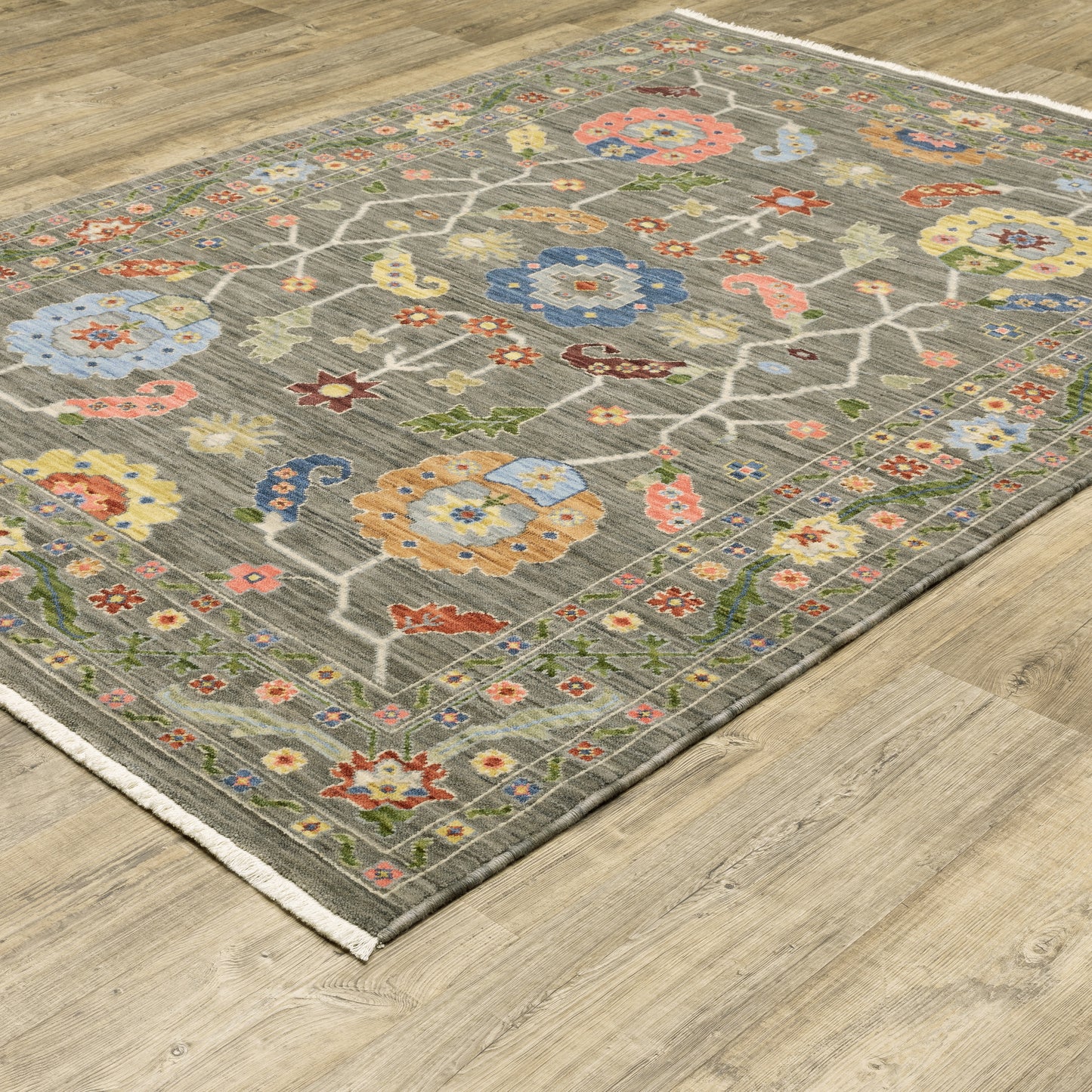 Lucca Grey Multi Traditional Oriental Indoor Rug