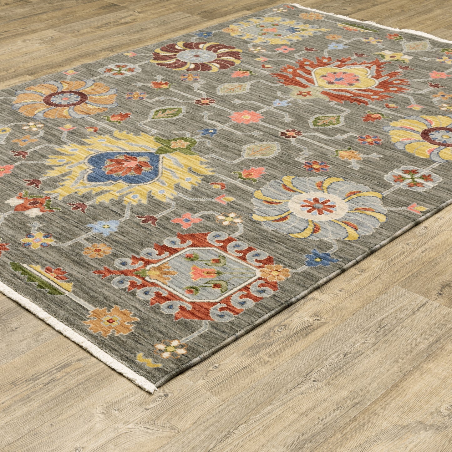 Lucca Grey Multi Traditional Oriental Indoor Rug