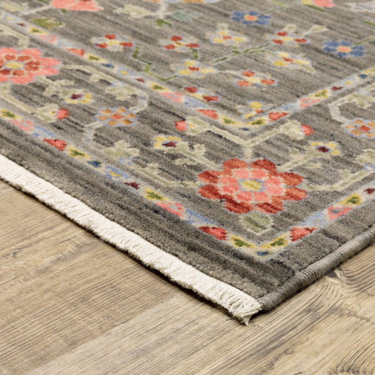 Lucca Grey Multi Traditional Oriental Indoor Rug