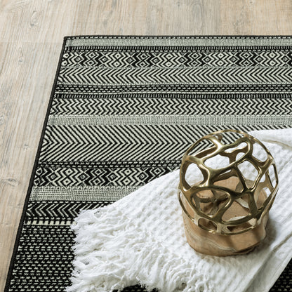 Luna Black Ivory Transitional Geometric Indoor Rug